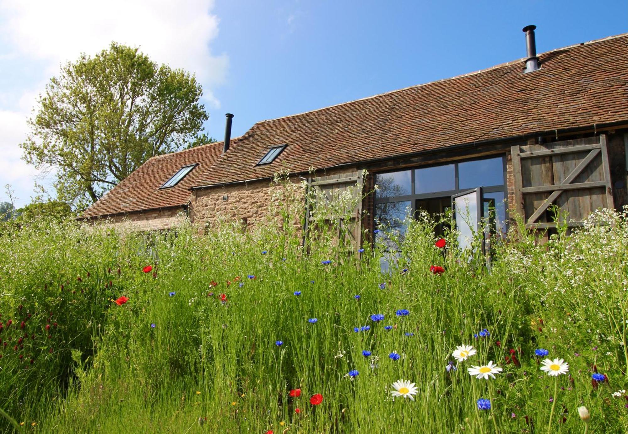 Apartament The Cart House - Beautiful Contemporary Barn - Hot Tub Bridgnorth Zewnętrze zdjęcie