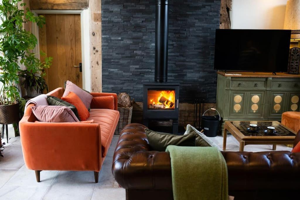 Apartament The Cart House - Beautiful Contemporary Barn - Hot Tub Bridgnorth Zewnętrze zdjęcie