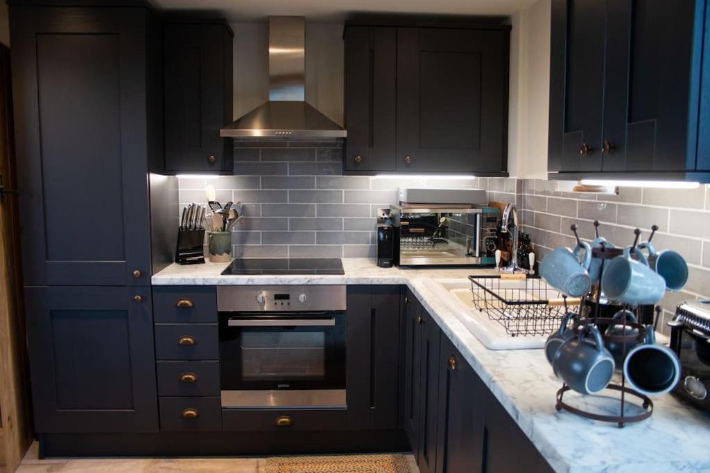 Apartament The Cart House - Beautiful Contemporary Barn - Hot Tub Bridgnorth Zewnętrze zdjęcie