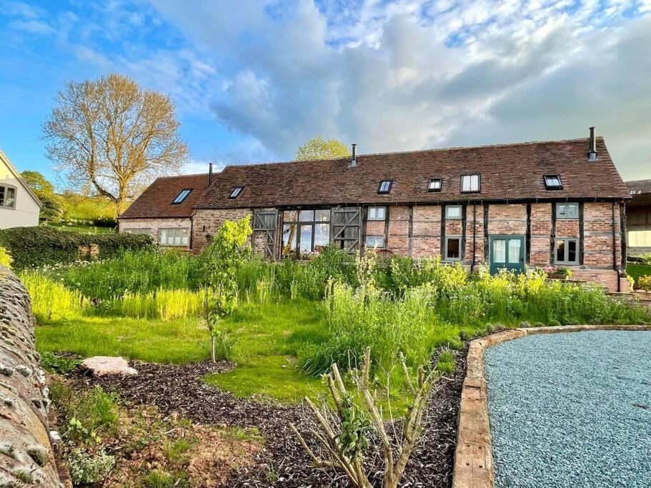 Apartament The Cart House - Beautiful Contemporary Barn - Hot Tub Bridgnorth Zewnętrze zdjęcie